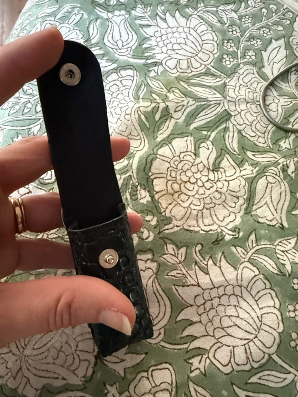 O-Venture lip stick keychain or purse holder - Picture 2 of 2